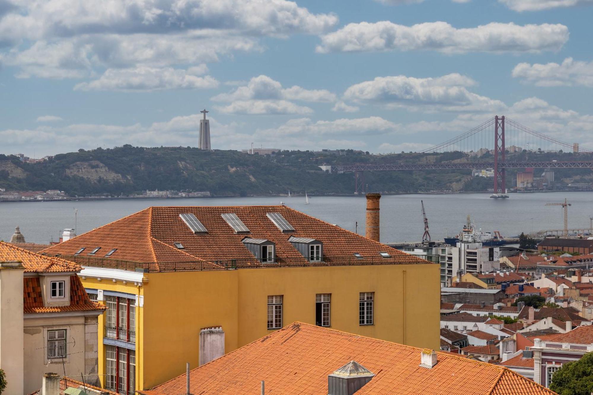 Beguest Bairro Alto City View Apartment Lizbona Zewnętrze zdjęcie